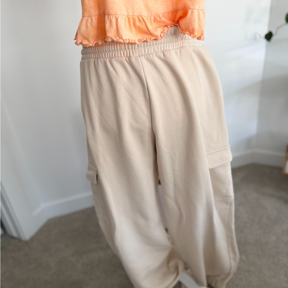 BP Cargo Wide Leg Sweatpants - Picture 4 of 6